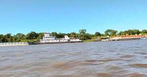 La Nación / Se dificulta paso por el río Bermejo: reportan más de 380 barcazas detenidas