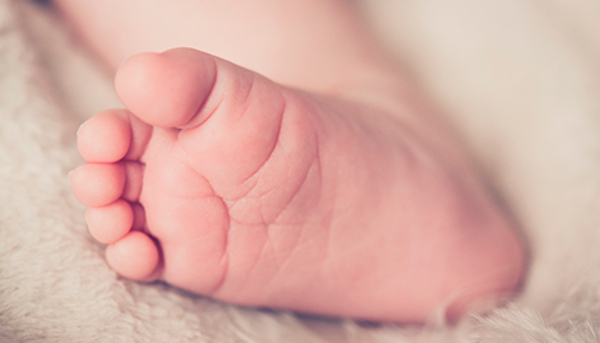 Papá tarova dijo que Dios curará a su hijo y lo quiso sacar a la fuerza del hospi