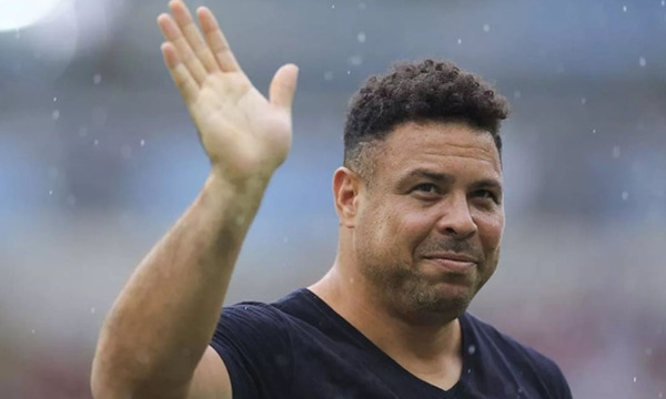 "O Fenómeno" Ronaldo baja su candidatura y denuncia bloqueos en el fútbol brasileño - OviedoPress
