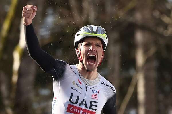 Ciclismo: Almeida conquista la primera cumbre, Vingegaard ya manda de amarillo - Polideportivo - ABC Color