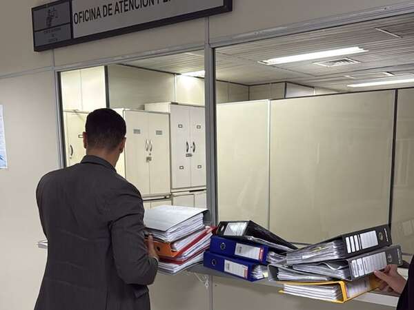 Acusación por el caso de filtraciones con relato calcado de la imputación - Nacionales - ABC Color