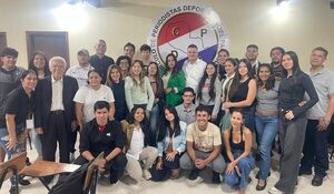 Charla magistral del doctor Jorge Pino Meza sobre Erico en el CPDP