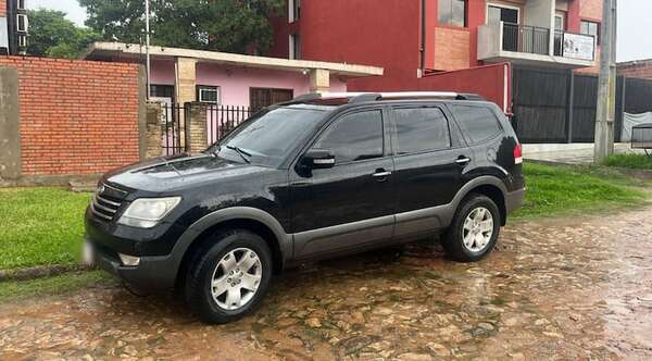 Disfrazados de Senad asaltaron camión sobre autopista Silvio Pettirossi - Noticiero Paraguay