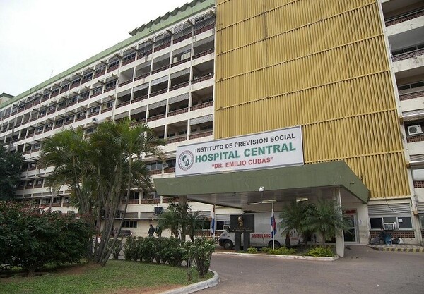 Médicos residentes del IPS exigen equiparar salarios como en el Ministerio de Salud - 1000 Noticias