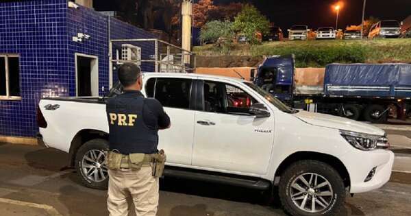Diario HOY | Policía brasileña detiene a paraguayo con camioneta robada y chapa clonada