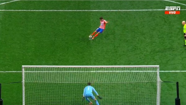 El penal anulado a Julián Álvarez y la regla 14; la nueva controversia del VAR
