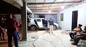 Falsos policías simulan allanamiento y roban 150 celulares en millonario asalto