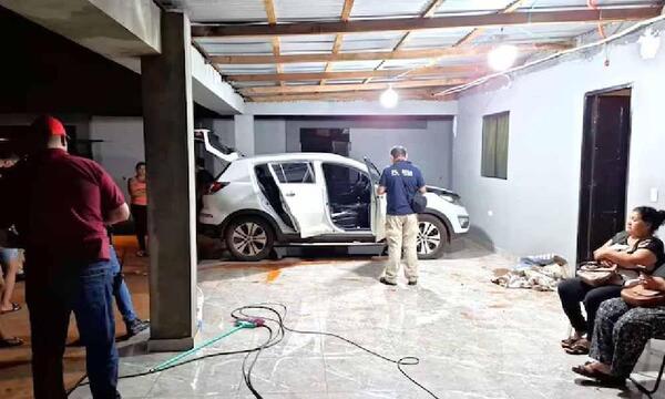 Falsos policías simulan allanamiento y roban 150 celulares en millonario asalto – Prensa 5