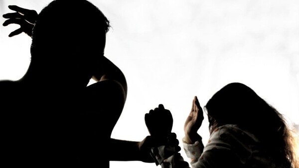 Lo condenaron a 4 años de prisión por golpear brutalmente a su hermana