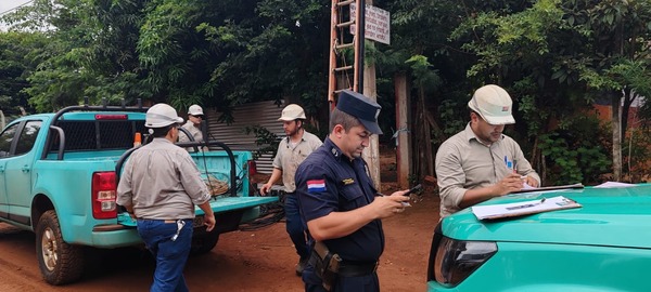 Incautan 12 máquinas de criptominería en Hernandarias - ADN Digital