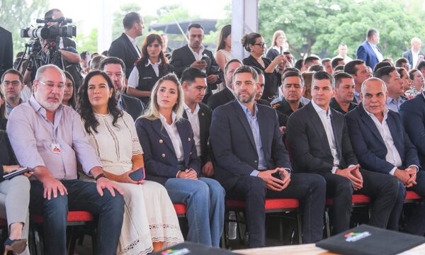 Gobierno pavimentará 1.000 km de caminos para promover un Paraguay con más oportunidades