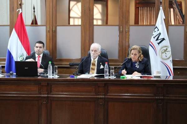 El JEM investigará a fiscal que aparece en los chats de Lalo - ADN Digital