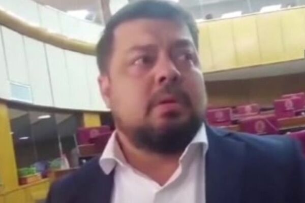 ¿Eulalio “Lalo” Gomes habría financiado campaña de Mario Abdo con USD 1 millón? - SNT