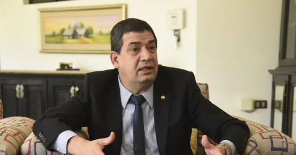 Velázquez está en "conversaciones" con EEUU y no descarta retomar su candidatura presidencial