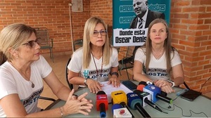 Familia Denis urge peritaje de teléfonos incautados a sobrinas de Carmen Villalba