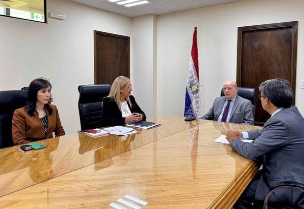 Presidente Diesel llevó a cabo jornada de trabajo en Ciudad del Este