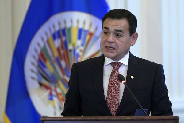 Senadores afirman que Ramírez debe dar un paso al costado tras papelón en la OEA - Política - ABC Color