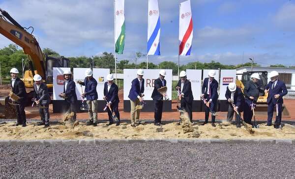 Arrancó la instalación de la electrointensiva que usará casi la mitad de la energía de Acaray - Economía - ABC Color
