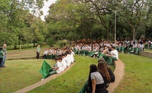Charla sobre educación ambiental en el Parque Lineal