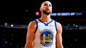 Versus / Stephen Curry llega a 4.000 triples en triunfo de Warriors sobre Kings