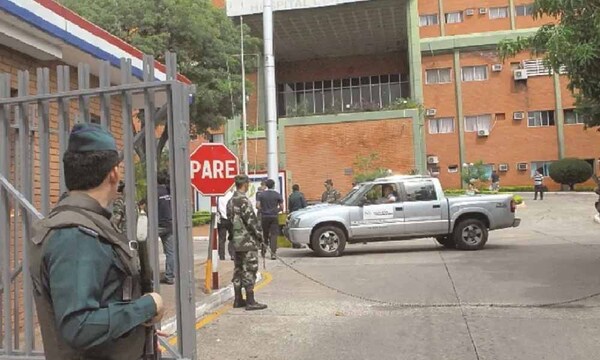 Aspirante sufre agresión en Hospital Militar y supuestos autores ya están en Viñas Cué – Prensa 5