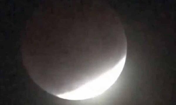 La Luna de sangre: Así se vivió el eclipse lunar en la Costanera de Asunción – Prensa 5