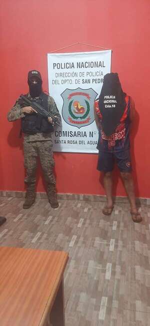 Enfrentamiento a tiros en Santa Rosa del Aguaray: sujeto denunciado por violencia es detenido - Nacionales - ABC Color