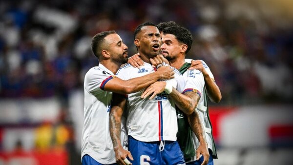 Bahía elimina al Boston River y avanza a la fase de grupos