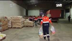 Envían kits de alimentos a familias afectadas en Pozo Hondo - SNT