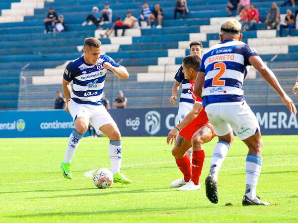 General Caballero derrotó a 2 de Mayo en el inicio de la fecha - Fútbol - ABC Color