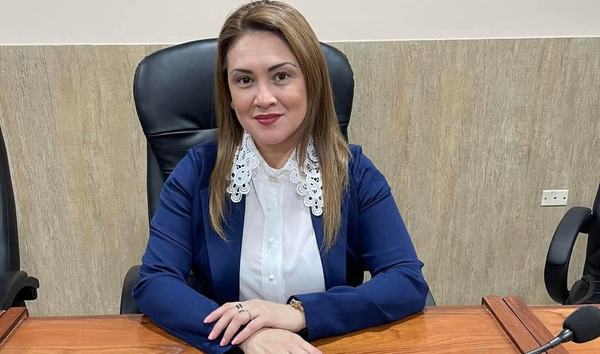 La Concejal Lilian de Riveros habría sido discriminada por sus propios correligionarios - Noticiero Paraguay