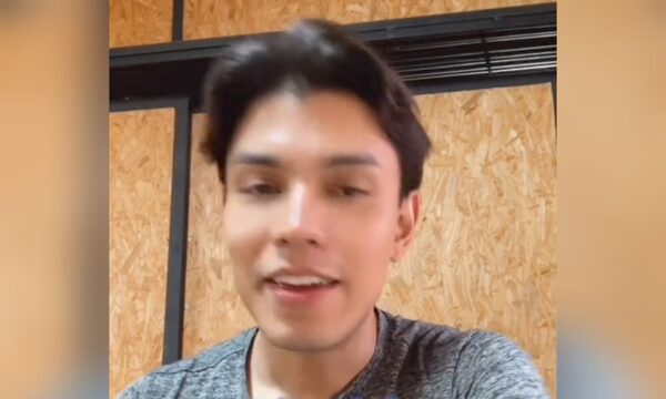 (VIDEO)TikToker confesó relación con presentador de tv y denunció que lo quiso forza al “ku otro”: “Se puso agresivo”