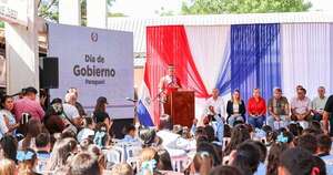 La Nación / Gobierno entregó recursos a escuelas e inauguró viviendas en Paraguarí