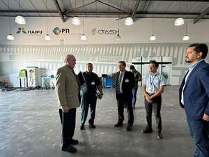 Ministerio de Defensa avanza en su proyecto de movilidad eléctrica - Economía - ABC Color