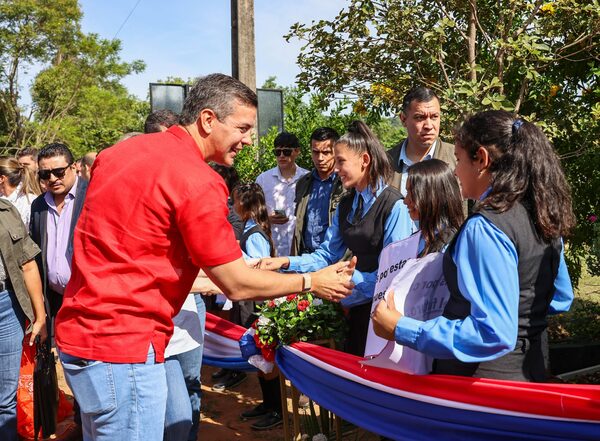 Gobierno busca reducir brechas en educación con Hambre Cero y equipamientos de calidad - .::Agencia IP::.
