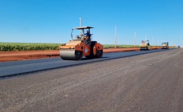 Ruta en Puerto Indio registra un avance del 51%