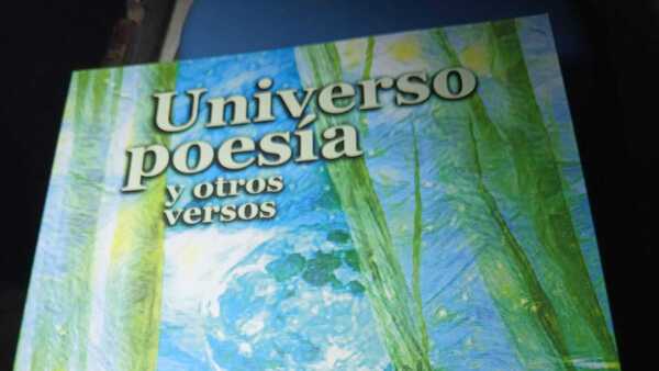 Universo poesía y otros versos