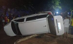 Conductor murió tras volcar aparatosamente – Diario TNPRESS