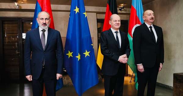 La Nación / Azerbaiyán y Armenia concluyen texto de un acuerdo de paz
