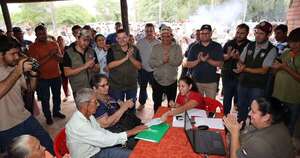 La Nación / Chaco: 1.100 familias de Nueva Mestre reciben títulos de propiedad del Indert