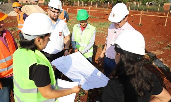 Gobernador supervisa avances en la construcción del Hogar de Ancianos en Hernandarias