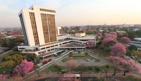 Municipales en Asunción: una batalla por la renovación y la revancha política - El Trueno