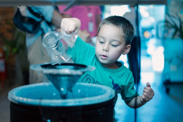 Museo de Ciencias habilita nueva exhibición para explorar la "Tierra del agua" - Unicanal