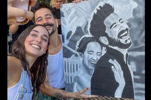 Paraguaya le hizo un retrato a Camilo con Evaluna y el artista quedó encantado
