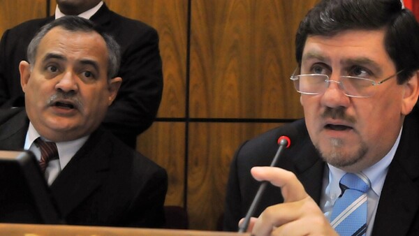 Clan familiar en el Senado recibió jugosos aumentos