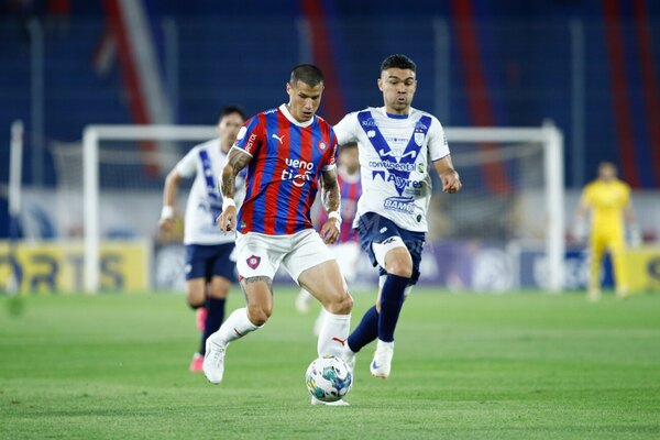 Versus / Cerro Porteño recibe a Ameliano con la misión de mantener el buen momento