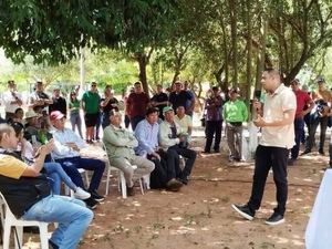 Miguel Prieto intensifica su agenda política fuera de Ciudad del Este