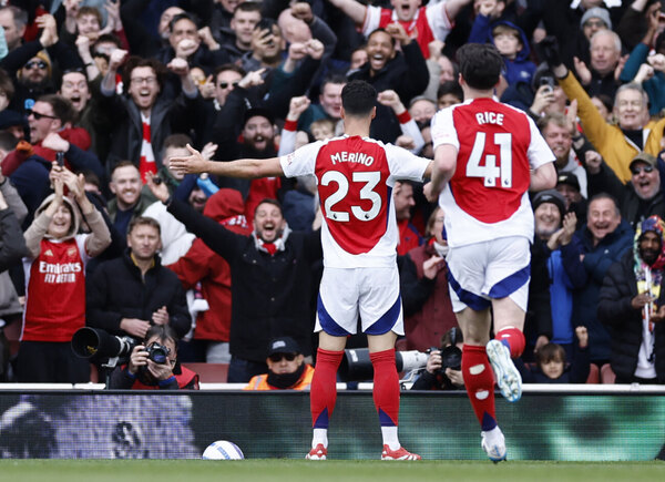 Versus / Arsenal derrota al Chelsea y gana después de tres partidos en la Premier League