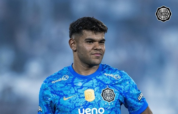 Albirroja: Gustavo Alfaro convoca a Rodney Redes