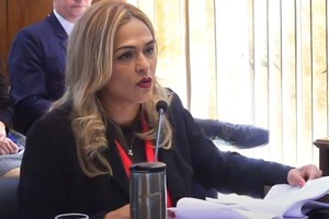 Piden a Fiscal General hacer "control" ante cajoneo de denuncia contra fiscal Mary Cano - PDS RADIO Y TV